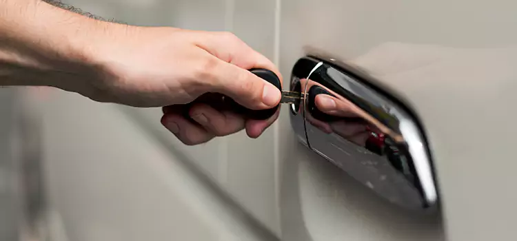 Why Choose Our Auto Locksmith Team in South Gate, CA?